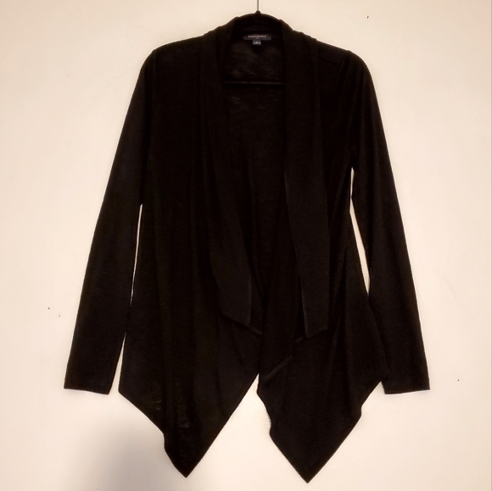 Banana Republic Black Wrap Sweater Top Light‎ Jacket Size Medium